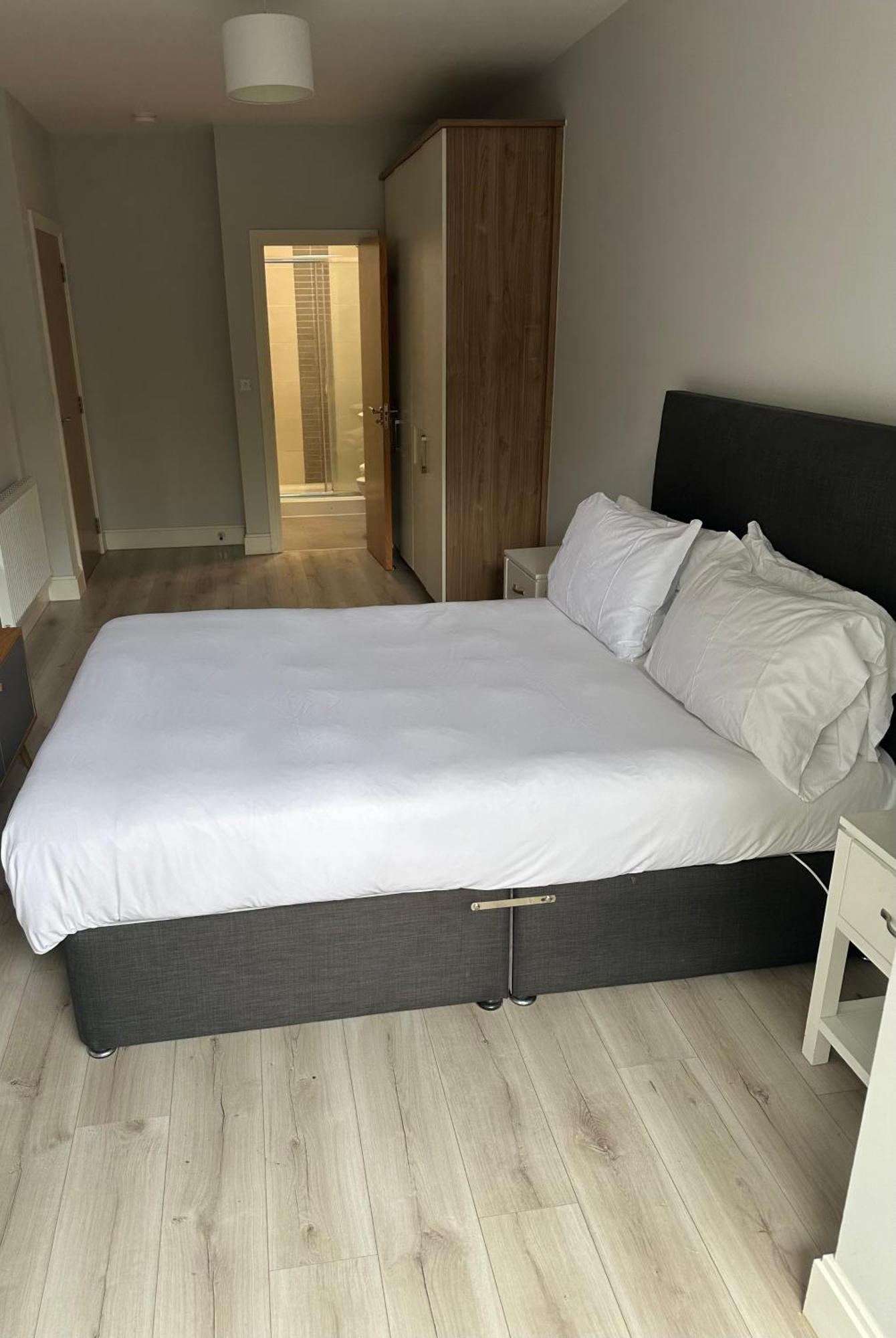 Cedarview Northwood Santry Hotel - Dublin — Photos 1